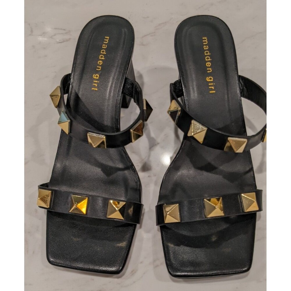 MADDEN GIRL Steve Madden Two Strap Gold Studded Block Heel Sandals 8.5 - Picture 11 of 14